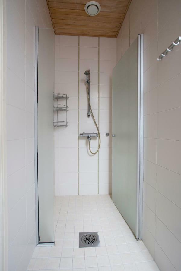 2Ndhomes 2Br City Center Penthouse With Balcony And Sauna Helsinki Esterno foto